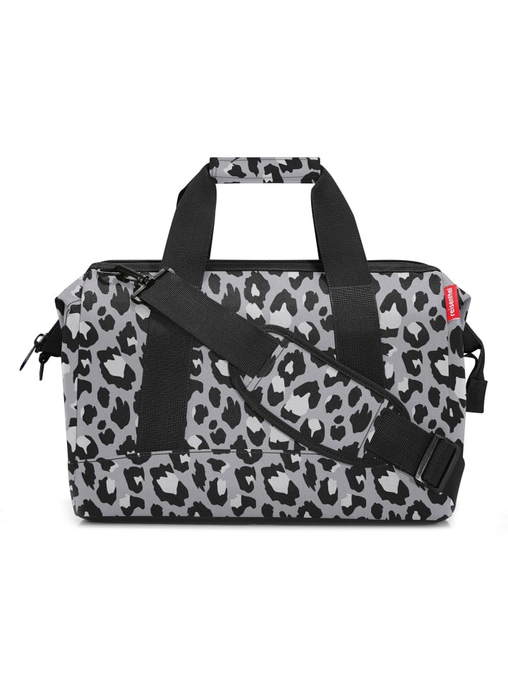 Дорожная сумка Allrounder M Weekender 40 см в цвете leo nero Reisenthel
Дорожная сумка Allrounder M Weekender 40 см в цвете leo nero Reisenthel