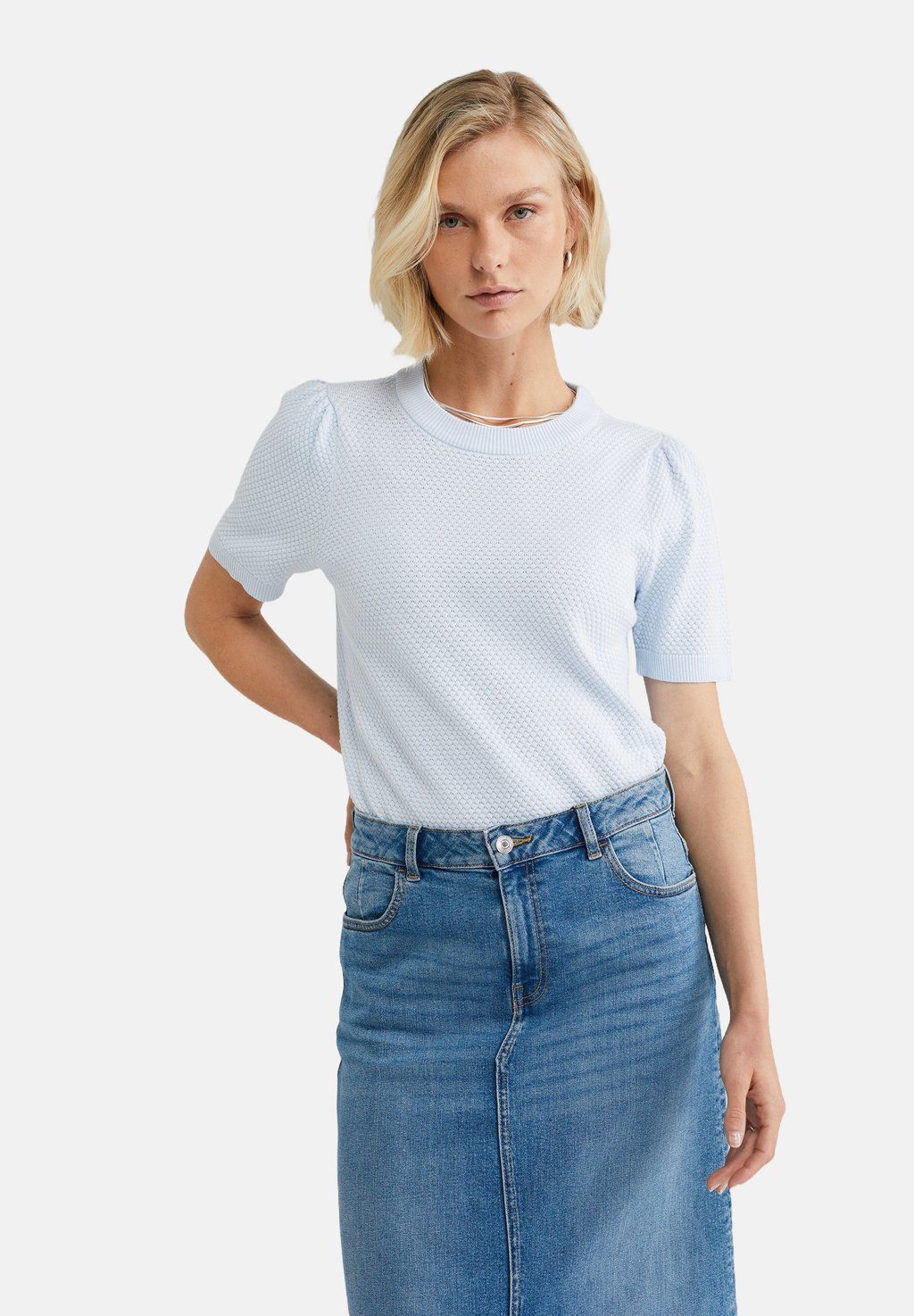 Базовая футболка WE Fashion, светло-голубой
Базовая футболка WE Fashion, светло-голубой