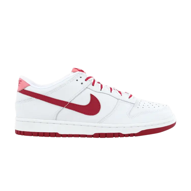 Кроссовки Nike Dunk Low GS
Кроссовки Nike Dunk Low GS