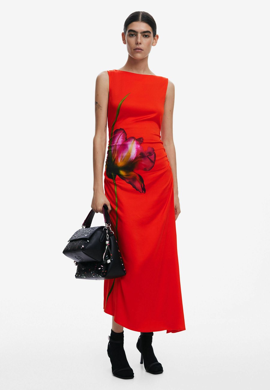 Платье Desigual Maxi dress, Red
Платье Desigual Maxi dress, Red
