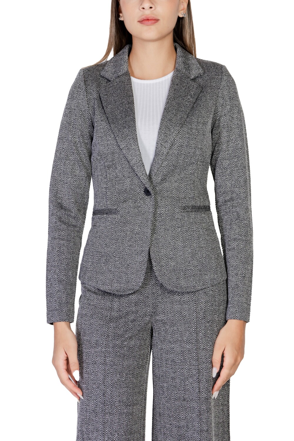 Пиджак Ichi приталенный, серый
Пиджак Ichi приталенный, серый