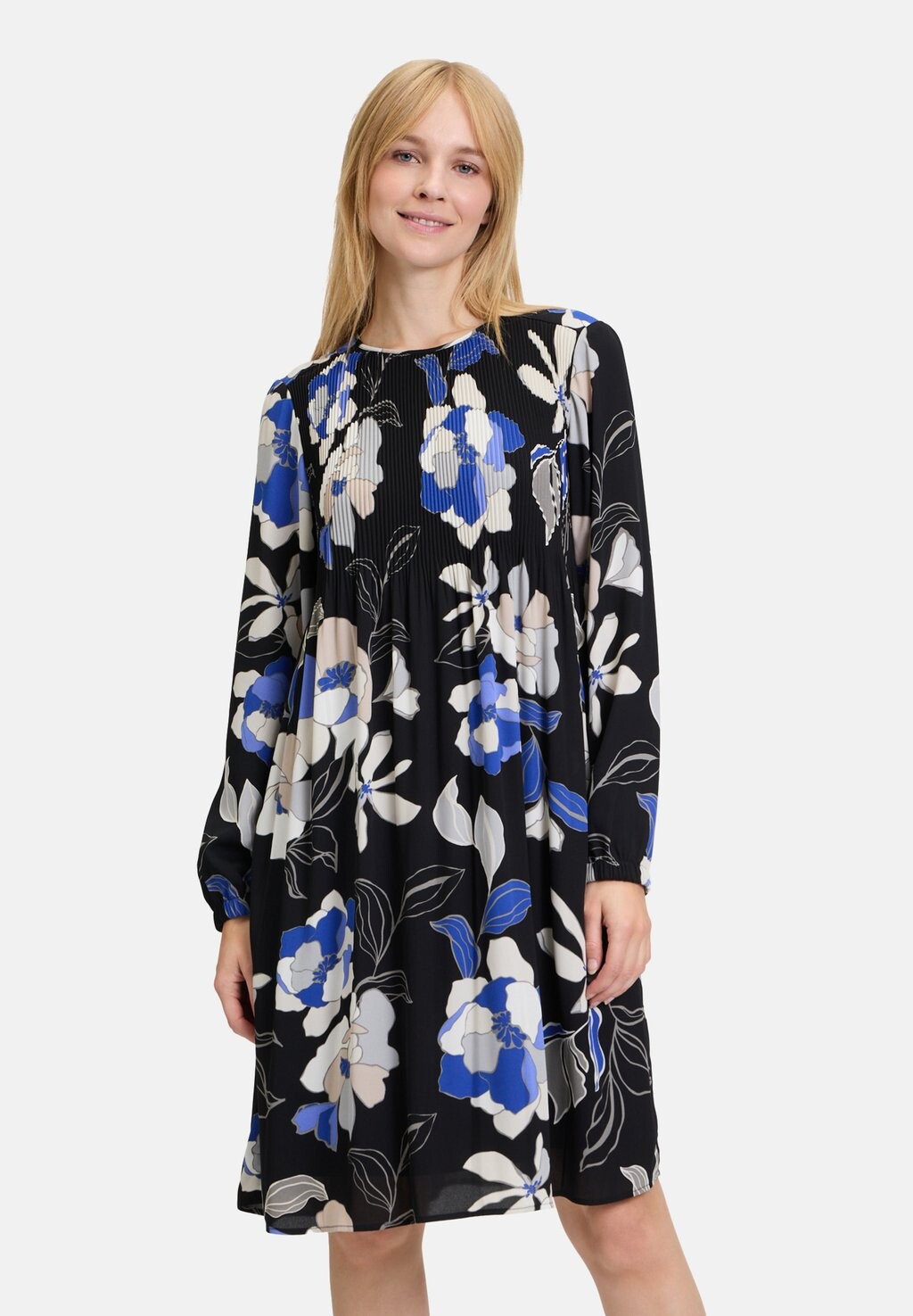 Дневное платье PLISSEE Betty Barclay, черный
Дневное платье PLISSEE Betty Barclay, черный