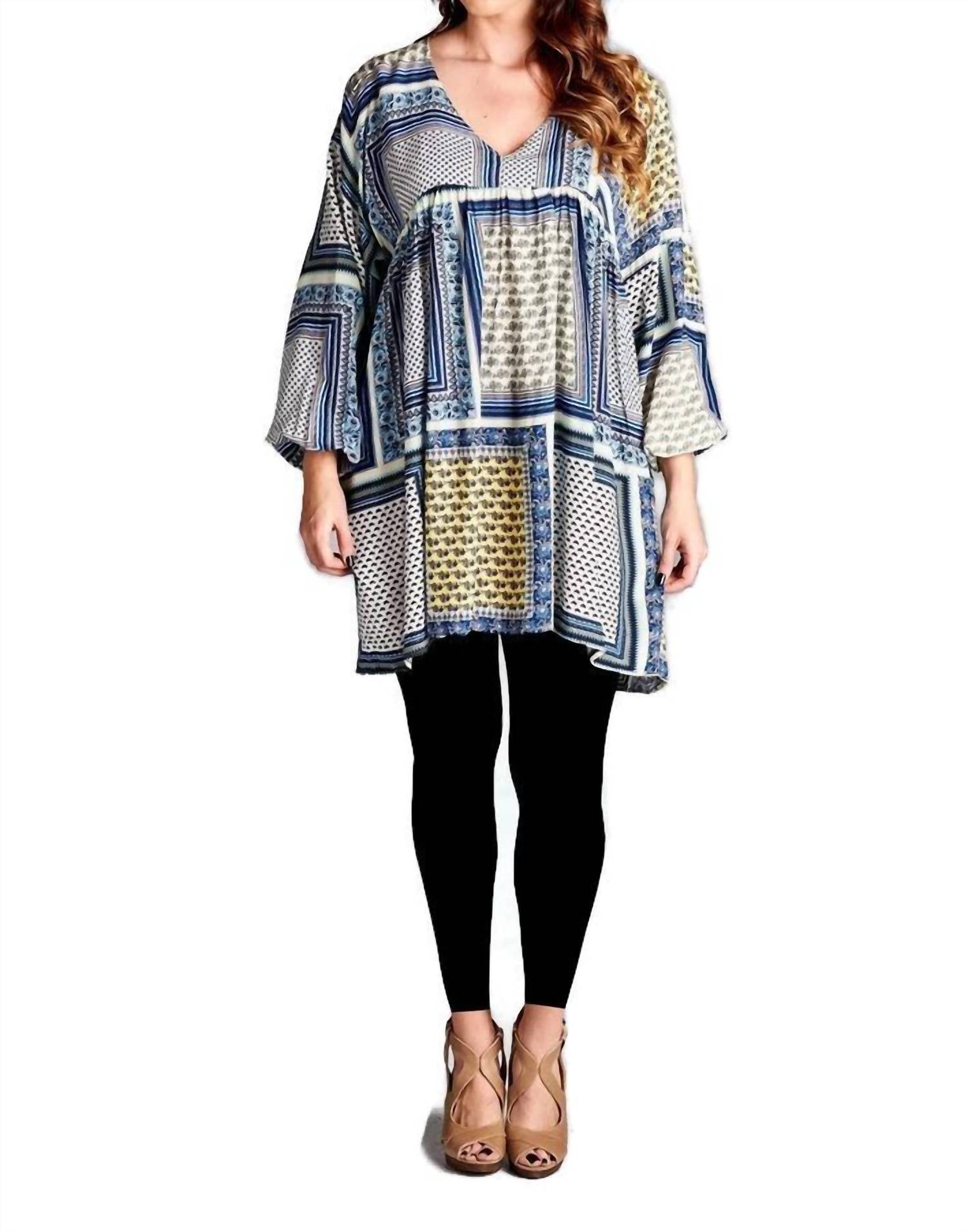 Платье Baby Doll с цветочным принтом и блоками - Plus в желтом цвете Multi Velzera
Платье Baby Doll с цветочным принтом и блоками - Plus в желтом цвете Multi Velzera