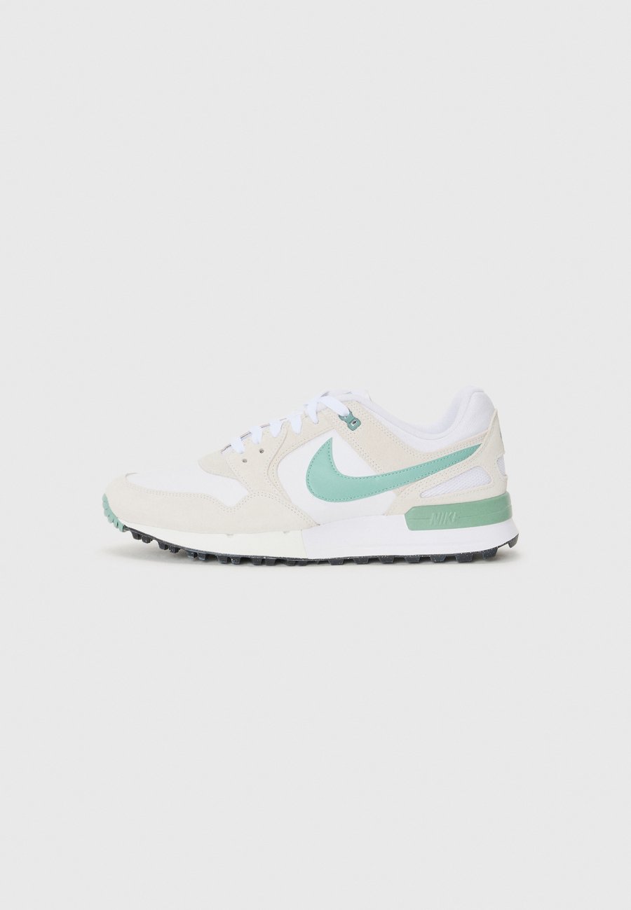 Кроссовки Nike Golf AIR PEGASUS 89, White/Summit White/White Cannon/White
Кроссовки Nike Golf AIR PEGASUS 89, White/Summit White/White Cannon/White