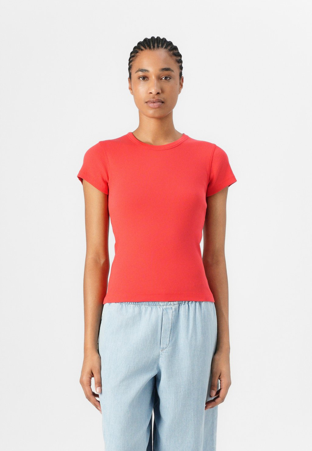 Базовая футболка KOALE DRYKORN, красный
Базовая футболка KOALE DRYKORN, красный