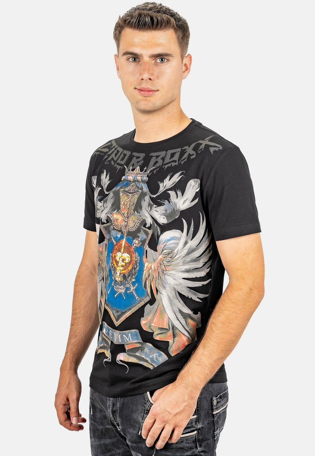 Футболка с принтом Cipo & Baxx, черный
Футболка с принтом Cipo & Baxx, черный