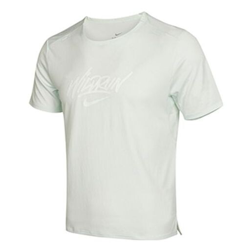 Футболка rise 365 wild run athleisure casual sports short sleeve green Nike, зеленый
Футболка rise 365 wild run athleisure casual sports short sleeve green Nike, зеленый