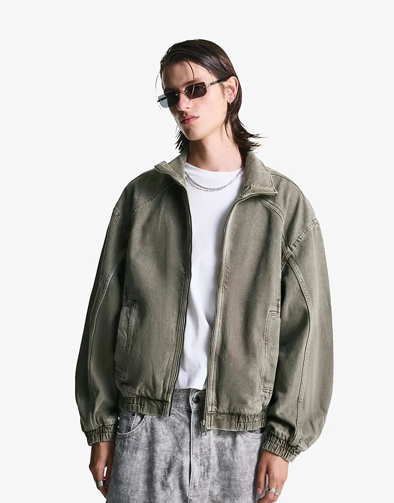 Куртка Bershka с эффектом потертости черного цвета
Куртка Bershka с эффектом потертости черного цвета