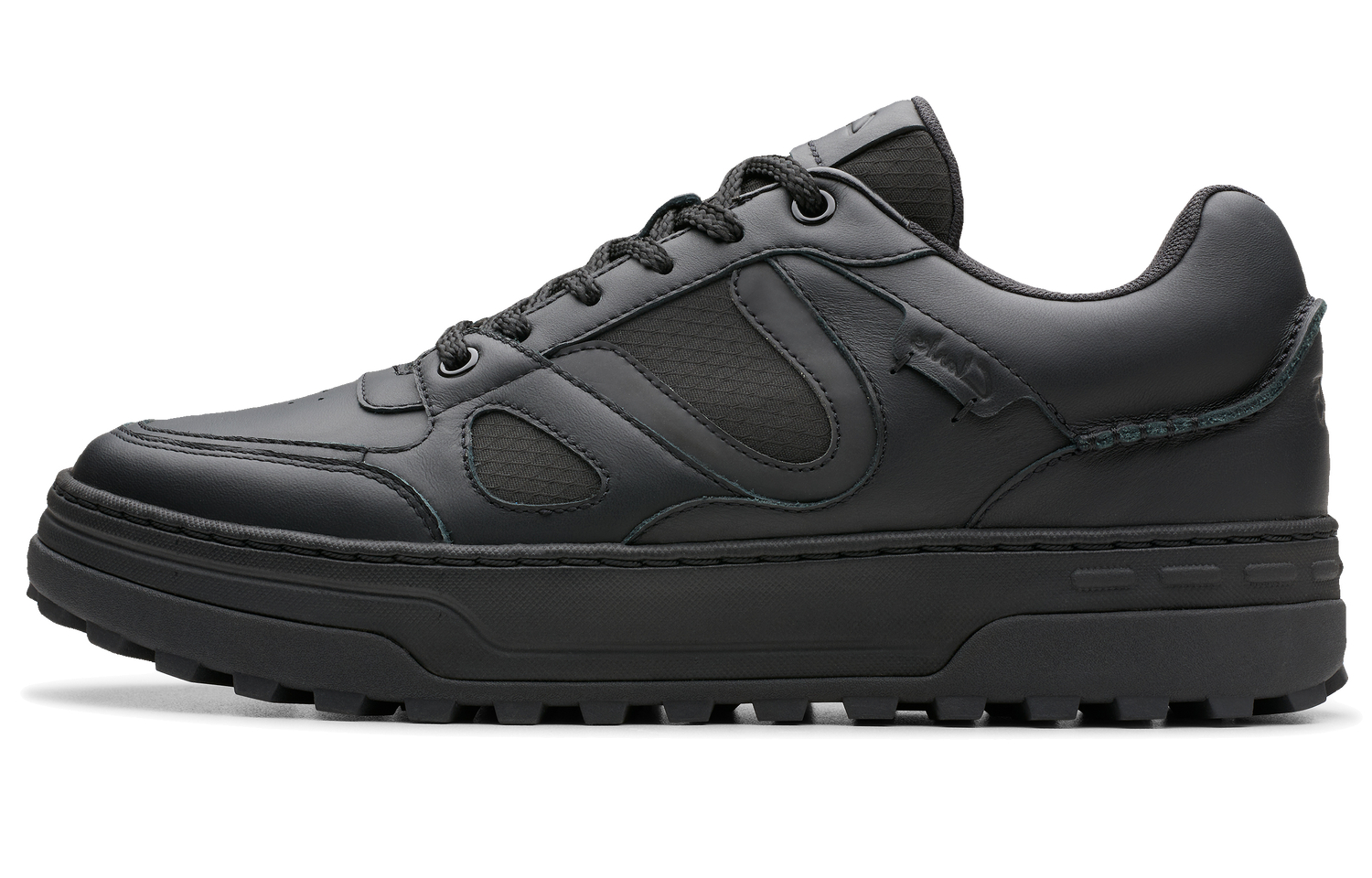 Clarks Низкие мужские кроссовки для скейтбординга, черные
Clarks Низкие мужские кроссовки для скейтбординга, черные