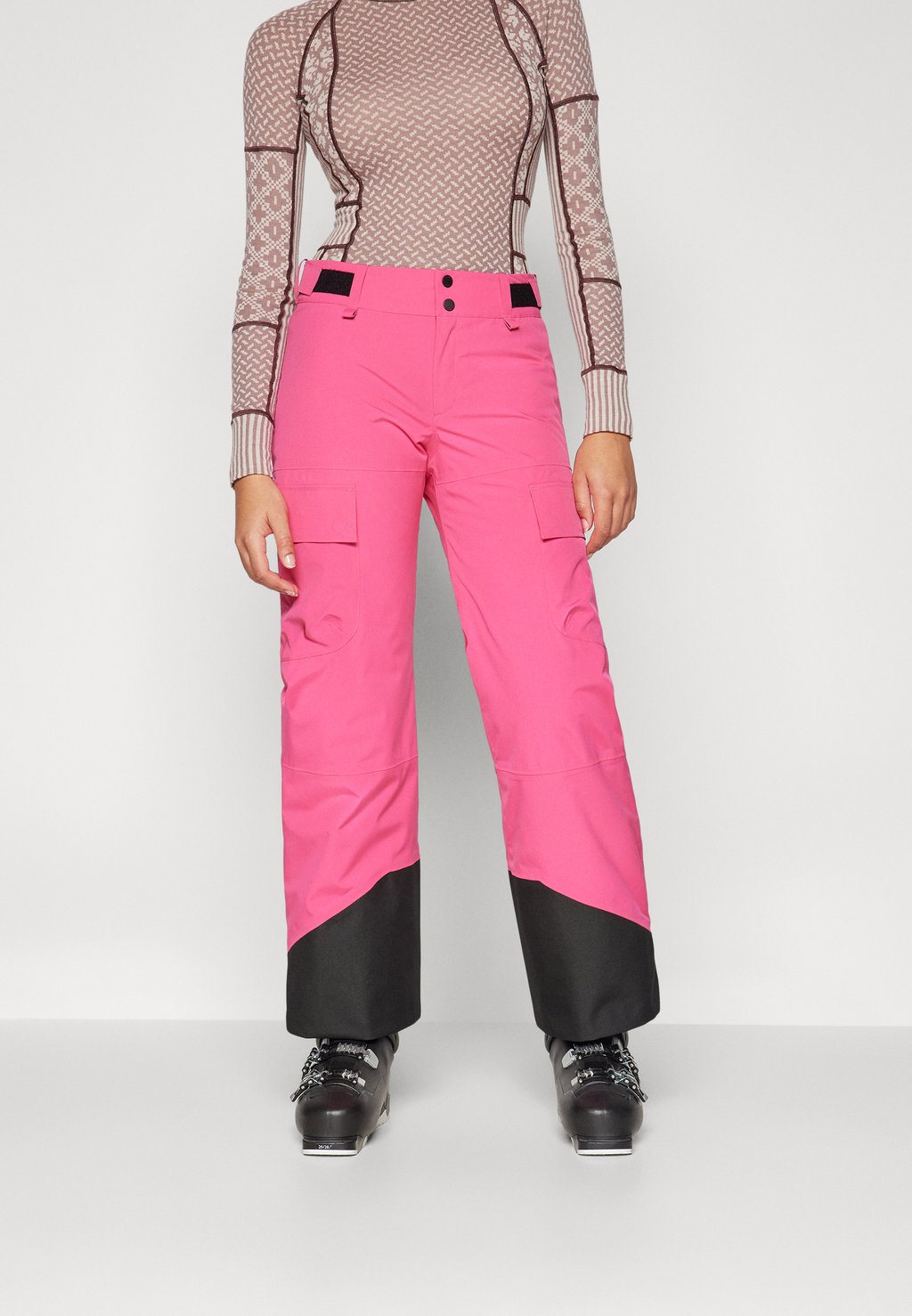 Лыжные брюки EDGE INSULATED PANTS Peak Performance, фиолетовый
Лыжные брюки EDGE INSULATED PANTS Peak Performance, фиолетовый