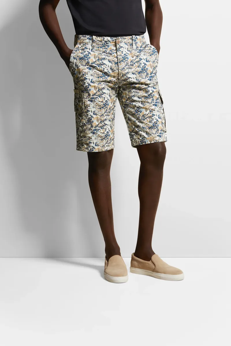 Шорты-бермуды bugatti с графическим принтом по всей поверхности, голубой
Шорты-бермуды bugatti с графическим принтом по всей поверхности, голубой