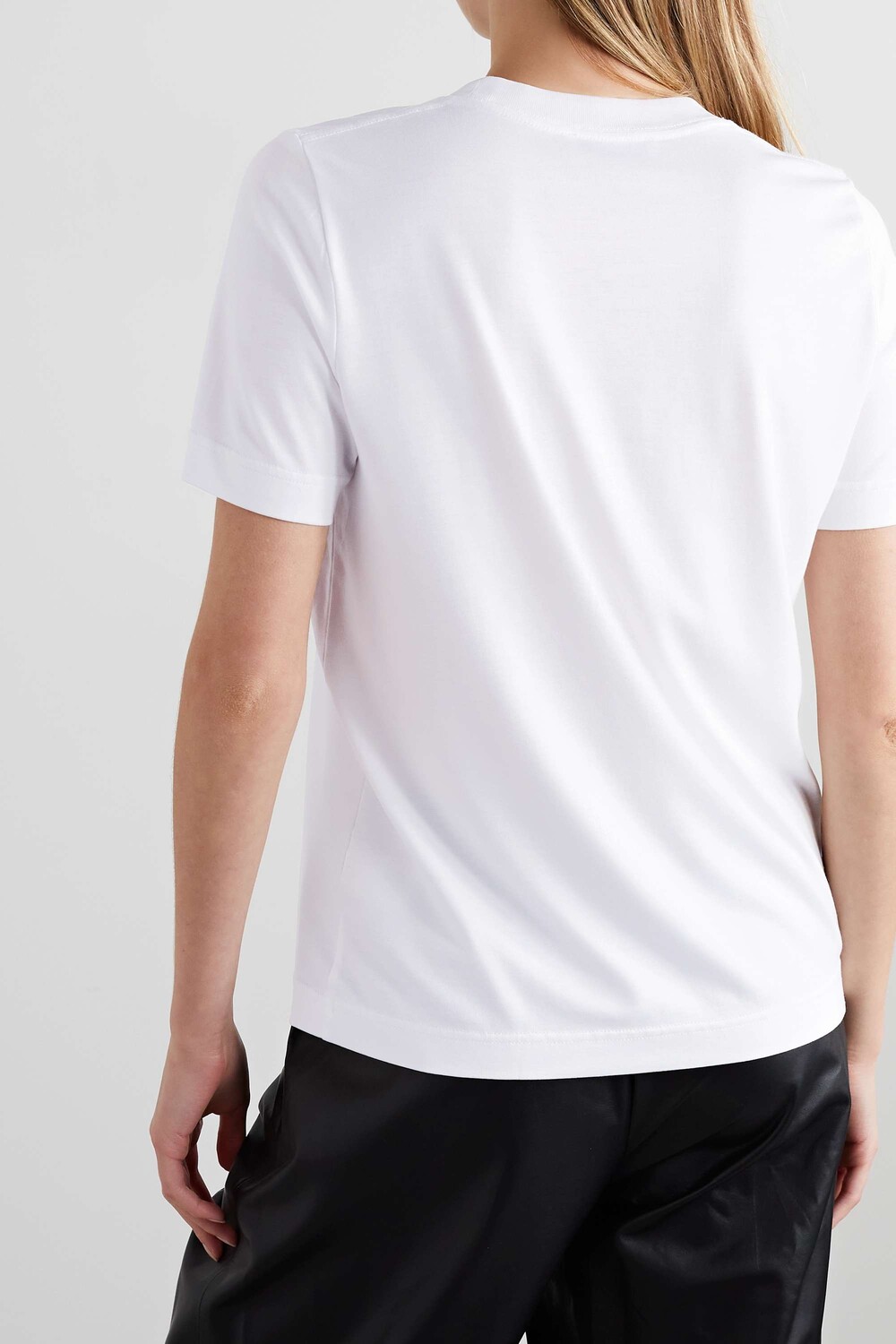 CDLP + Футболка NET SUSTAIN TENCEL из лиоцелла и хлопка, белый
CDLP + Футболка NET SUSTAIN TENCEL из лиоцелла и хлопка, белый