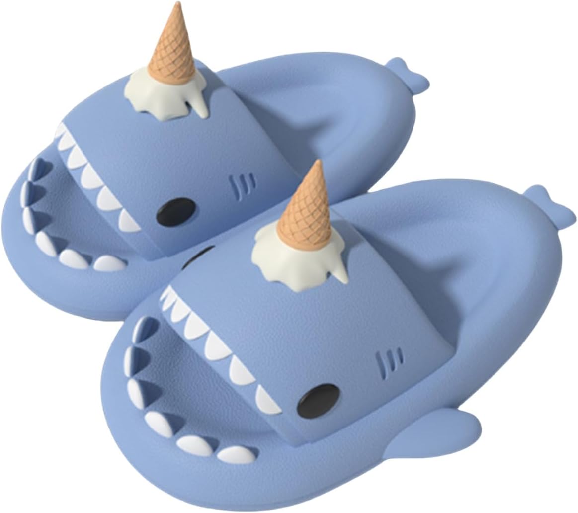 Шлепанцы Shark Cloud, милые мультяшные тапочки с акулами для дома и улицы, для женщин и мужчин, сандалии с открытым носком для душа и для пар Ythspnze, синий
Шлепанцы Shark Cloud, милые мультяшные тапочки с акулами для дома и улицы, для женщин и мужчин, сандалии с открытым носком для душа и для пар Ythspnze, синий