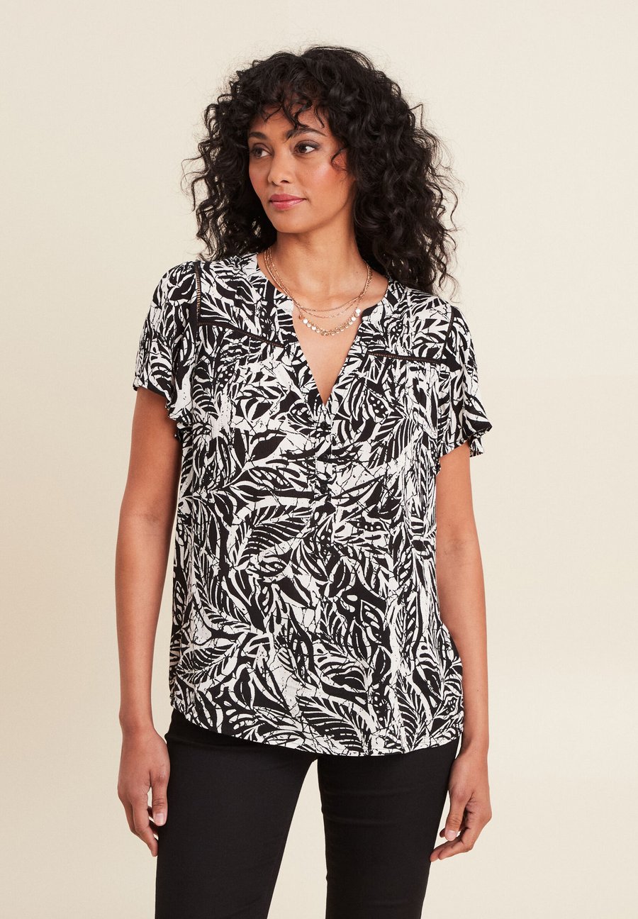 Блуза Breal KURZARM, Noir/Black
Блуза Breal KURZARM, Noir/Black