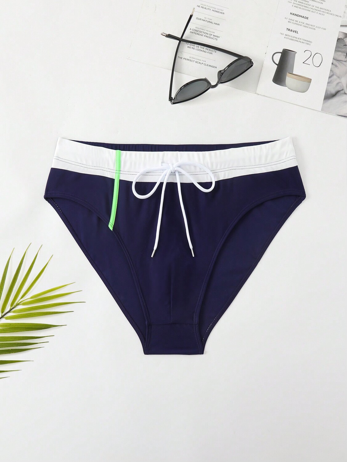 Мужские плавки Manfinity Swimmode больших размеров для пляжа, бассейна, цветных блоков, с завязками на талии, треугольные праздничные плавки, многоцветный
Мужские плавки Manfinity Swimmode больших размеров для пляжа, бассейна, цветных блоков, с завязками на талии, треугольные праздничные плавки, многоцветный
