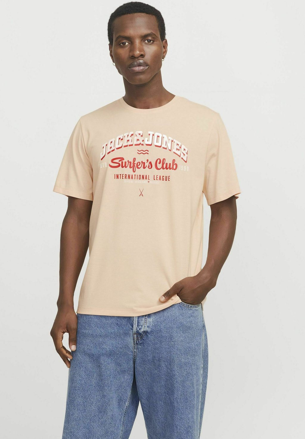 Футболка с принтом Jack & Jones, коралловый
Футболка с принтом Jack & Jones, коралловый