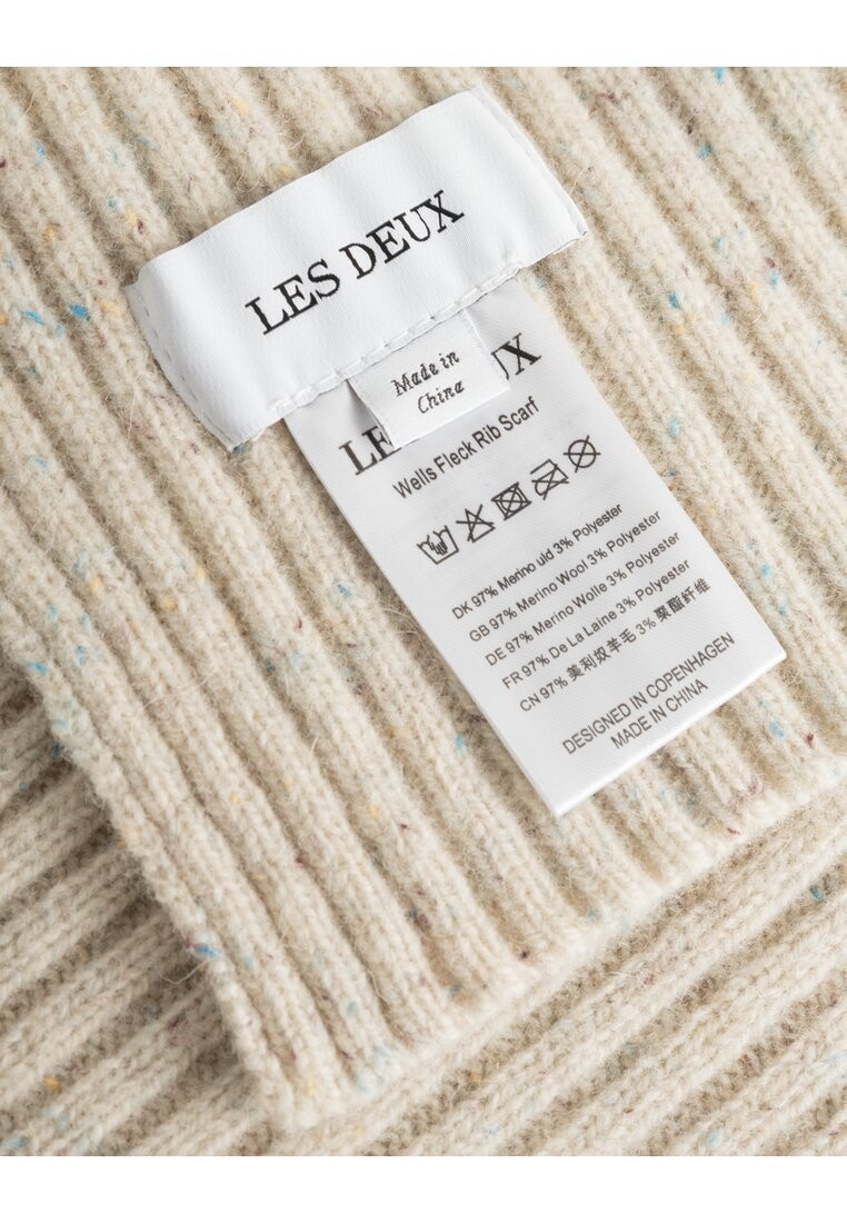 Шарф WELLS SCARF Les Deux, песочный 
Шарф WELLS SCARF Les Deux, песочный