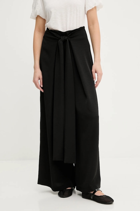 Брюки Answear.Lab, черный
Брюки Answear.Lab, черный