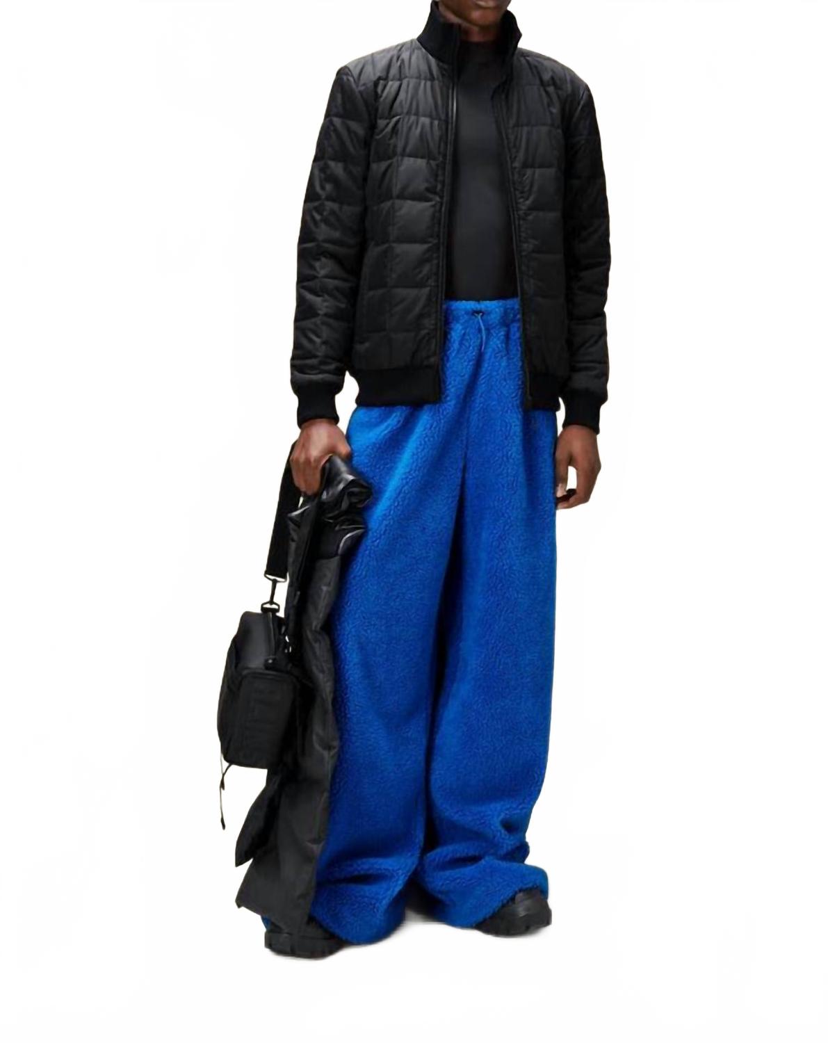 Лайнер-куртка с высоким воротником в черном цвете Rains
Лайнер-куртка с высоким воротником в черном цвете Rains