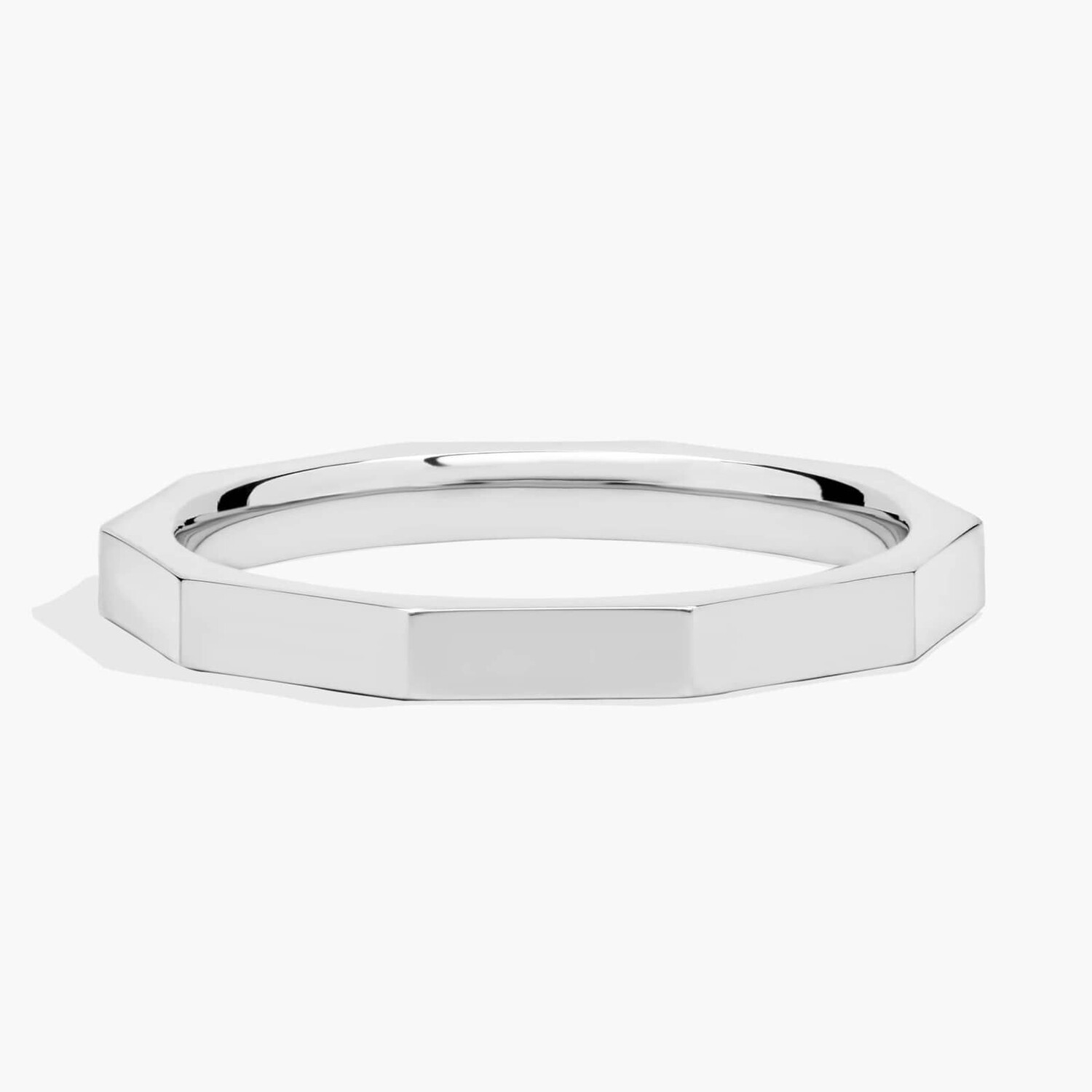 Кольцо с прямоугольной окантовкой из 14-каратного белого золота (2 мм) Blue Nile
Кольцо с прямоугольной окантовкой из 14-каратного белого золота (2 мм) Blue Nile