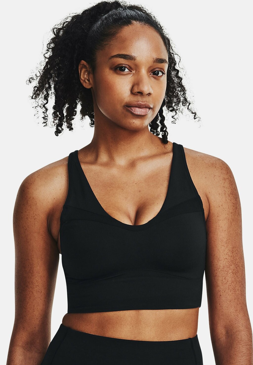 Спортивный бюстгальтер со средней поддержкой SMARTFORM EVOLUTION MID LONGLINE Under Armour, черный
Спортивный бюстгальтер со средней поддержкой SMARTFORM EVOLUTION MID LONGLINE Under Armour, черный