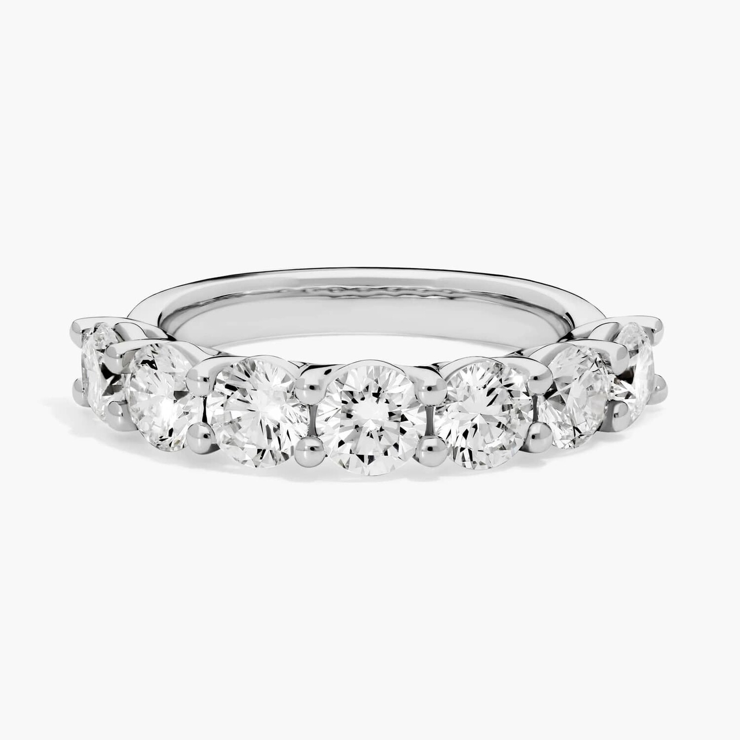 Кольцо с семью камнями в форме купола и выращенными в лаборатории бриллиантами из 14-каратного белого золота (2 карата, двойной цвет - FG / VS2-SI1) Blue Nile