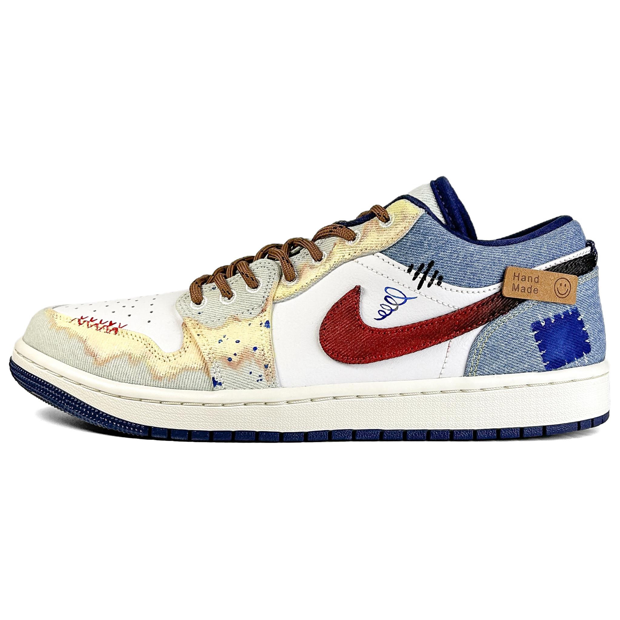 Jordan Кроссовки баскетбольные мужские Air 1 Old Charm, New Chapter низкие винтажные устойчивые к истиранию white blue
Jordan Кроссовки баскетбольные мужские Air 1 Old Charm, New Chapter низкие винтажные устойчивые к истиранию white blue