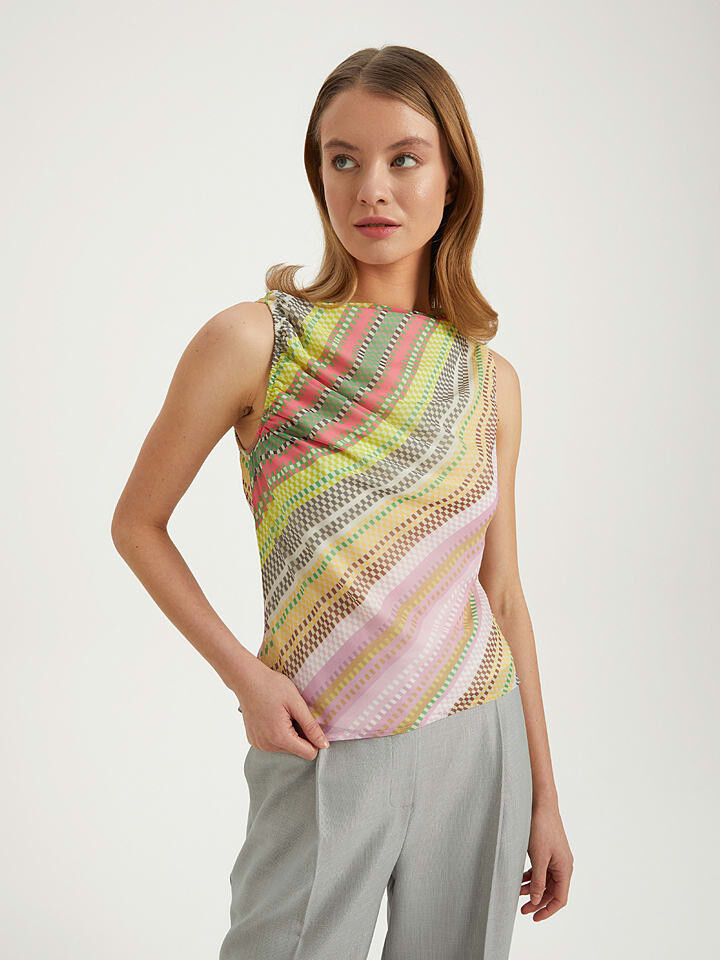 Блуза BGN ntop, красочный
Блуза BGN ntop, красочный