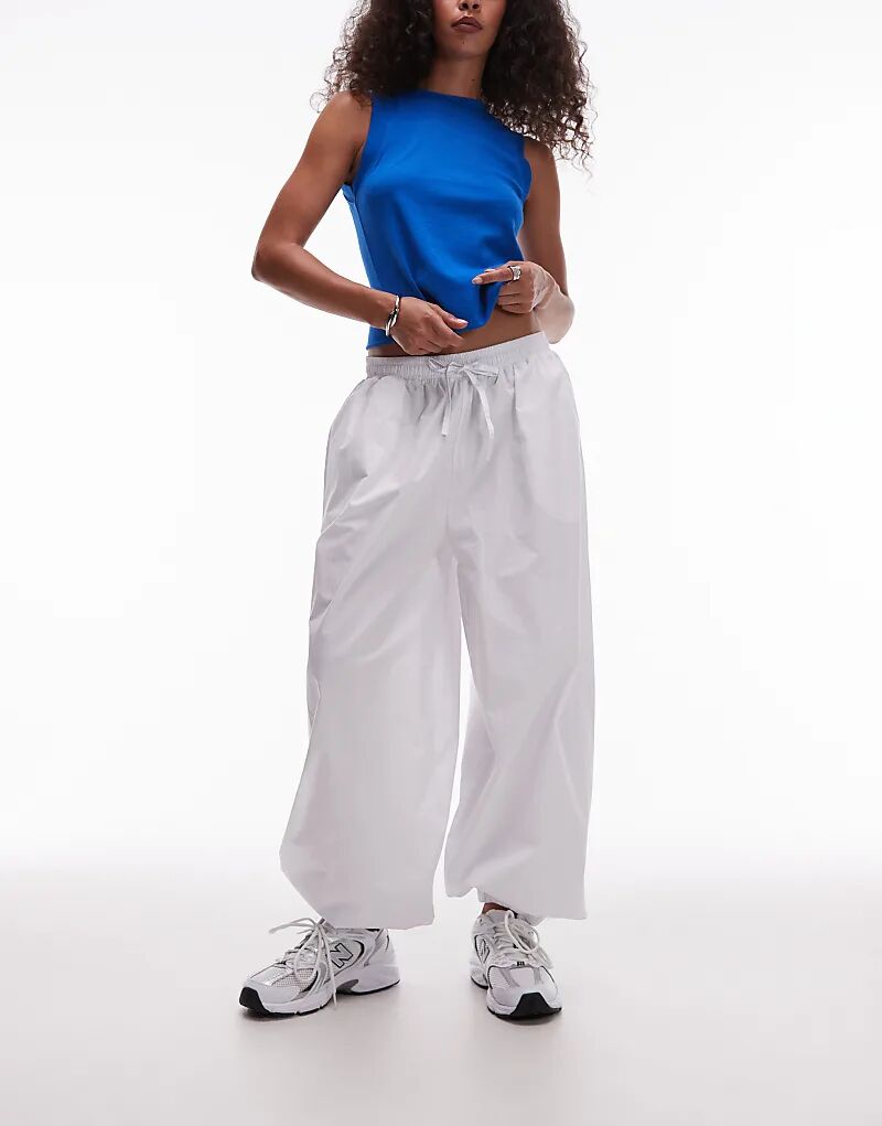 Белые поплиновые брюки с манжетами Topshop 
Белые поплиновые брюки с манжетами Topshop