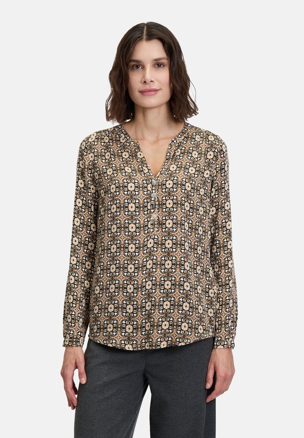 Блуза Cartoon, коричневый
Блуза Cartoon, коричневый