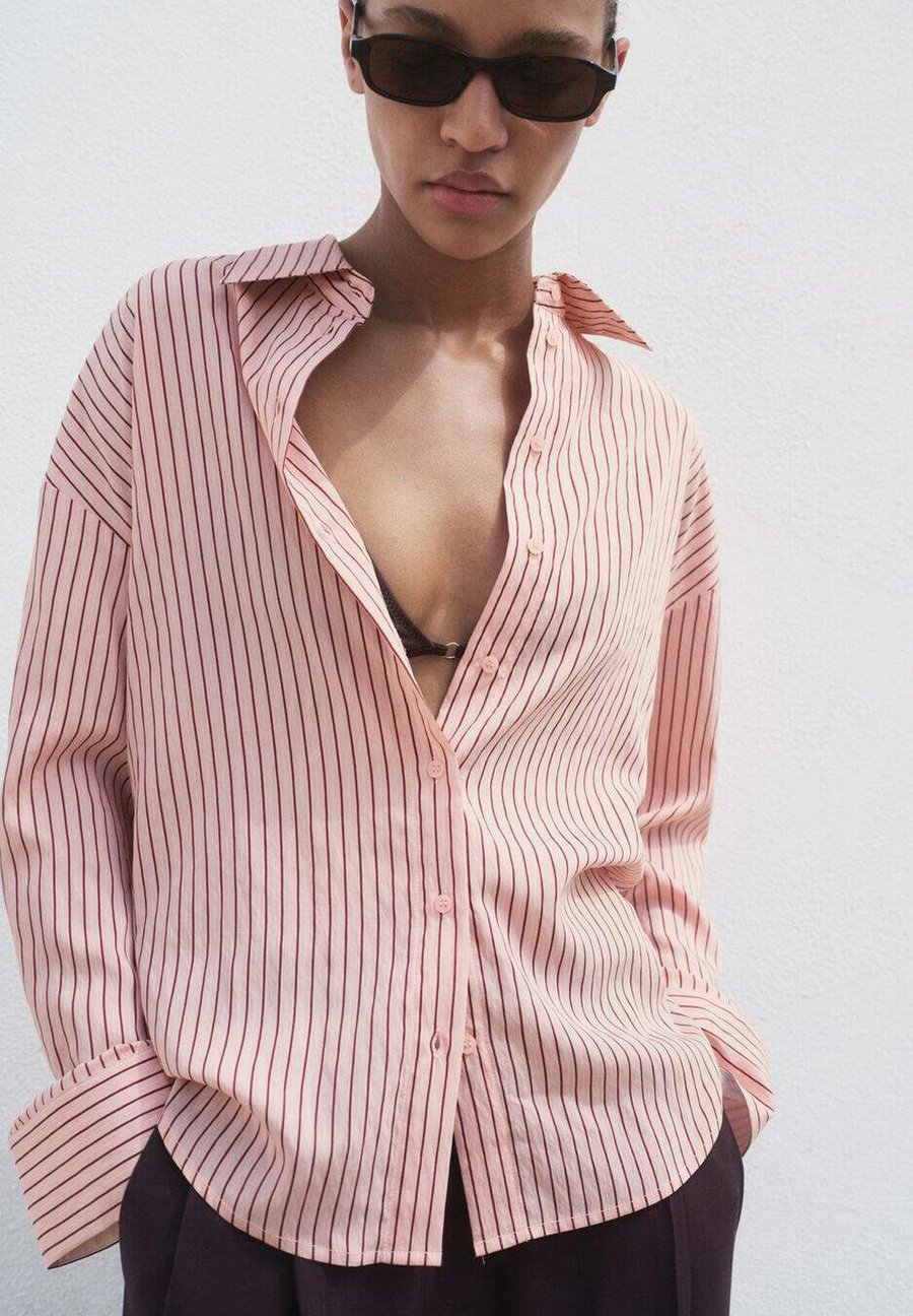 Блуза Mango STRIPED, Pink
Блуза Mango STRIPED, Pink