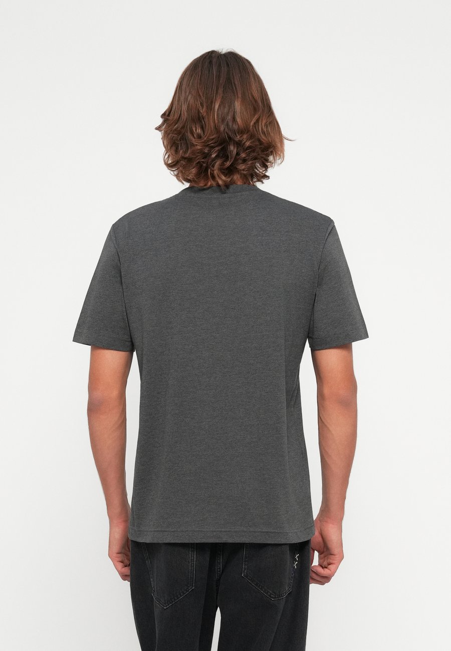 Футболка TOM TAILOR V NECK TEE 2 PACK, Dark Grey Melange/Grey, Серый, Футболка TOM TAILOR V NECK TEE 2 PACK, Dark Grey Melange/Grey
Футболка TOM TAILOR V NECK TEE 2 PACK, Dark Grey Melange/Grey, Серый, Футболка TOM TAILOR V NECK TEE 2 PACK, Dark Grey Melange/Grey