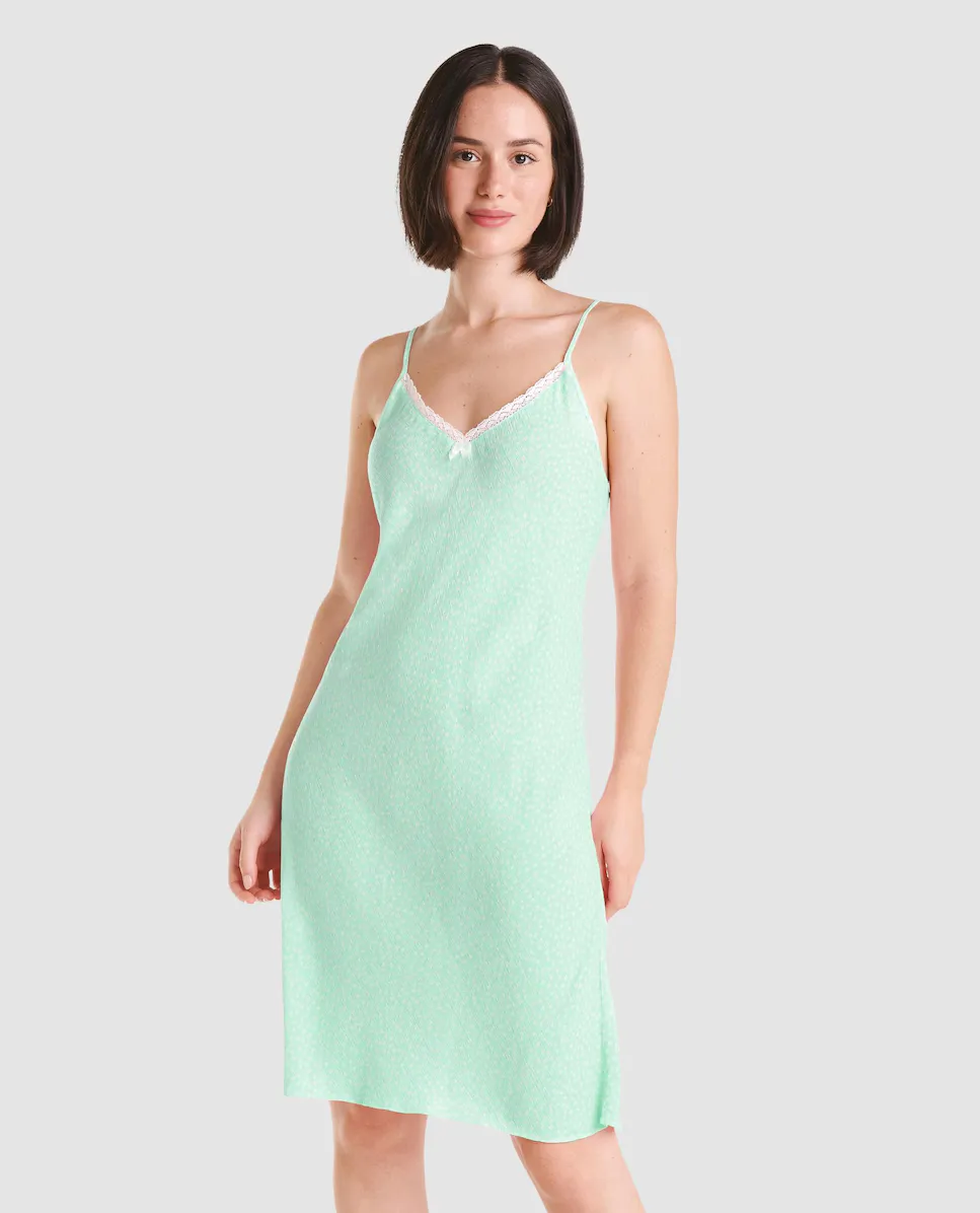 Женская ночная сорочка с бретелями в принте Lohe, зеленый
Женская ночная сорочка с бретелями в принте Lohe, зеленый