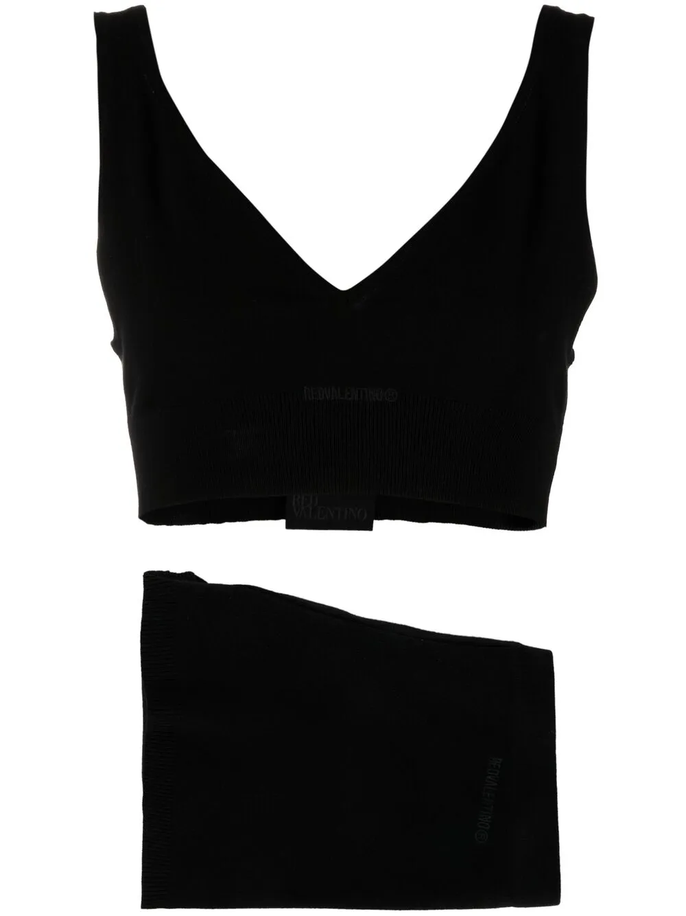 Комплект из укороченного топа и шортов Red Valentino, черный
Комплект из укороченного топа и шортов Red Valentino, черный