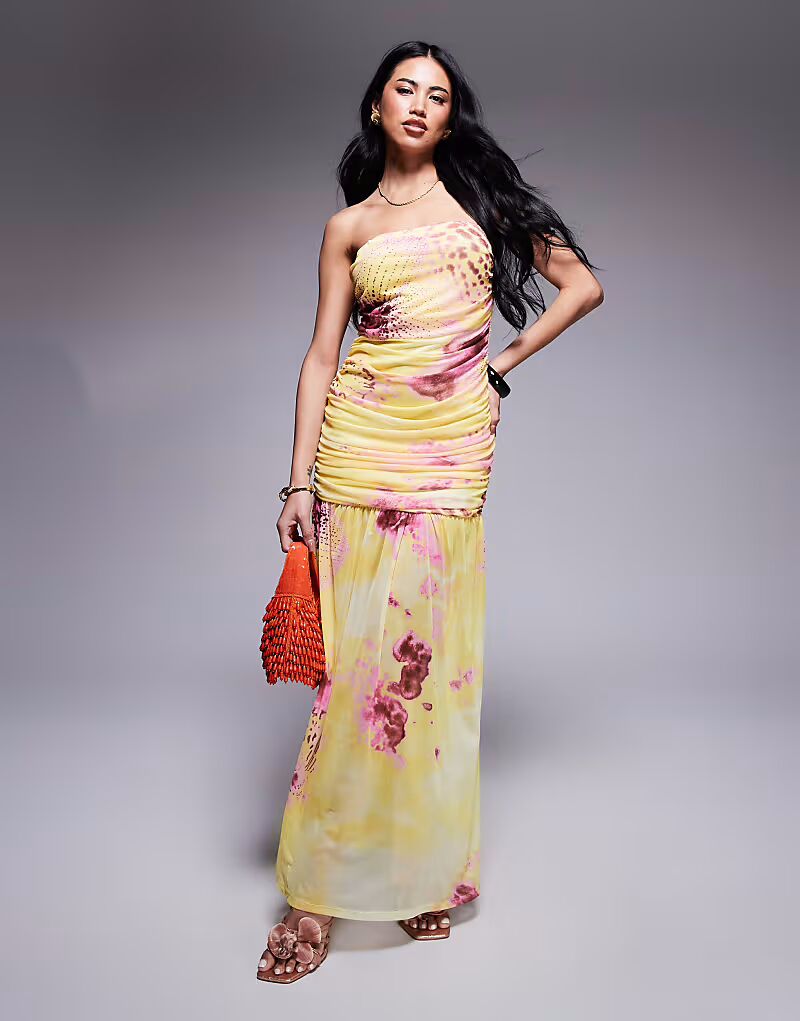 Платье-бандо макси с заниженной талией и сборками от ASOS DESIGN с желтым цветочным принтом и анималистичным принтом
Платье-бандо макси с заниженной талией и сборками от ASOS DESIGN с желтым цветочным принтом и анималистичным принтом