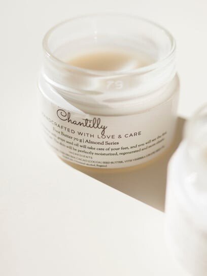 Масло для ухода за ногами Шантильи, Миндаль, Chantilly
Масло для ухода за ногами Шантильи, Миндаль, Chantilly