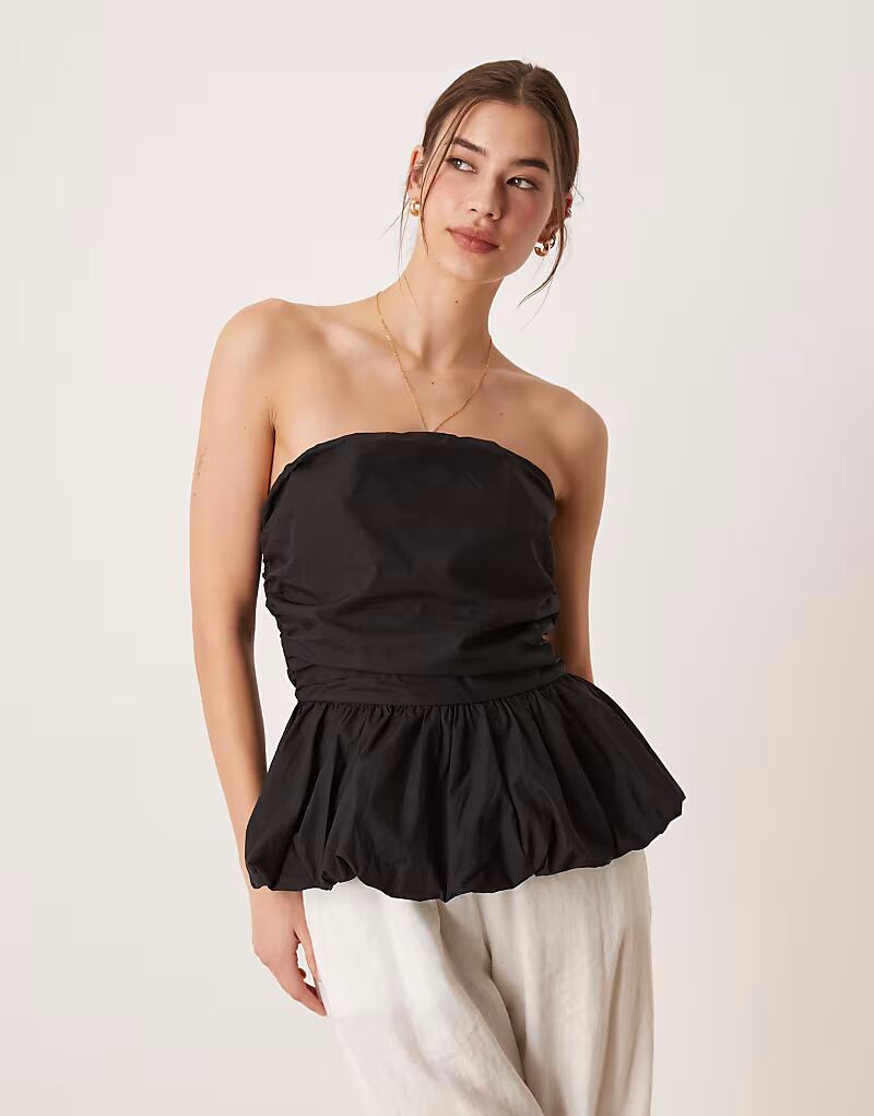 Гламурный топ-бюстье с баской и сборками черного цвета Glamorous
Гламурный топ-бюстье с баской и сборками черного цвета Glamorous