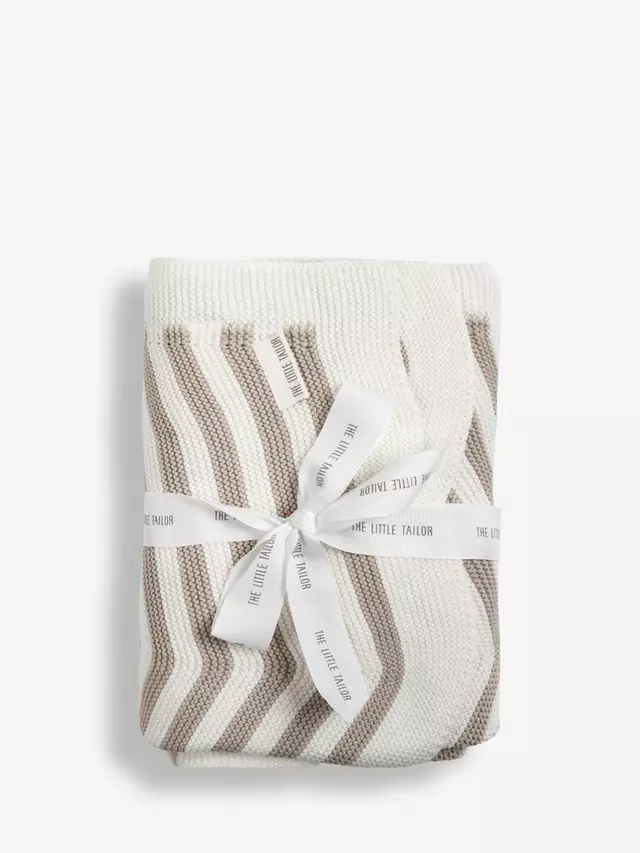 Детское одеяло The Little Tailor Chevron Knitted, Fawn, One Size, цвет fawn
Детское одеяло The Little Tailor Chevron Knitted, Fawn, One Size, цвет fawn
