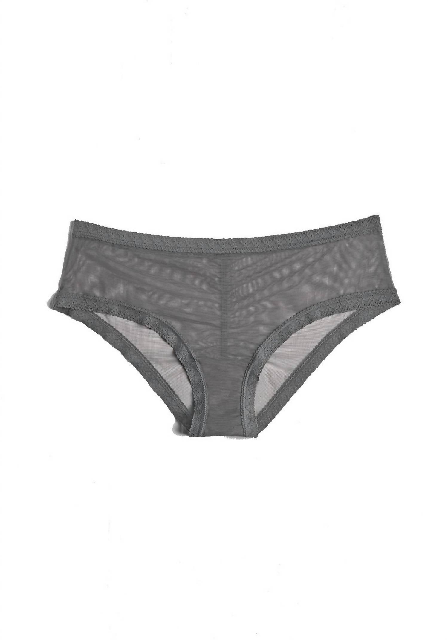 Трусики-хипстеры с сетчатой отделкой и кружевом в лунном цвете Blush Lingerie, цвет lunar
Трусики-хипстеры с сетчатой отделкой и кружевом в лунном цвете Blush Lingerie, цвет lunar