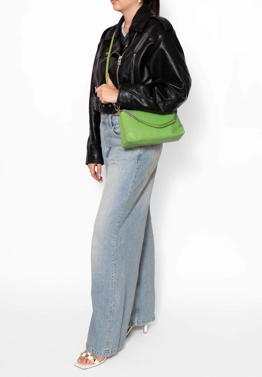 Сумка Chiara Ferretti SHOULDER, Green
Сумка Chiara Ferretti SHOULDER, Green
