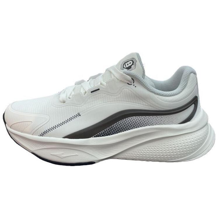 Кроссовки женские с низким верхом микрокристаллические белые/орто-черные Lining
Кроссовки женские с низким верхом микрокристаллические белые/орто-черные Lining