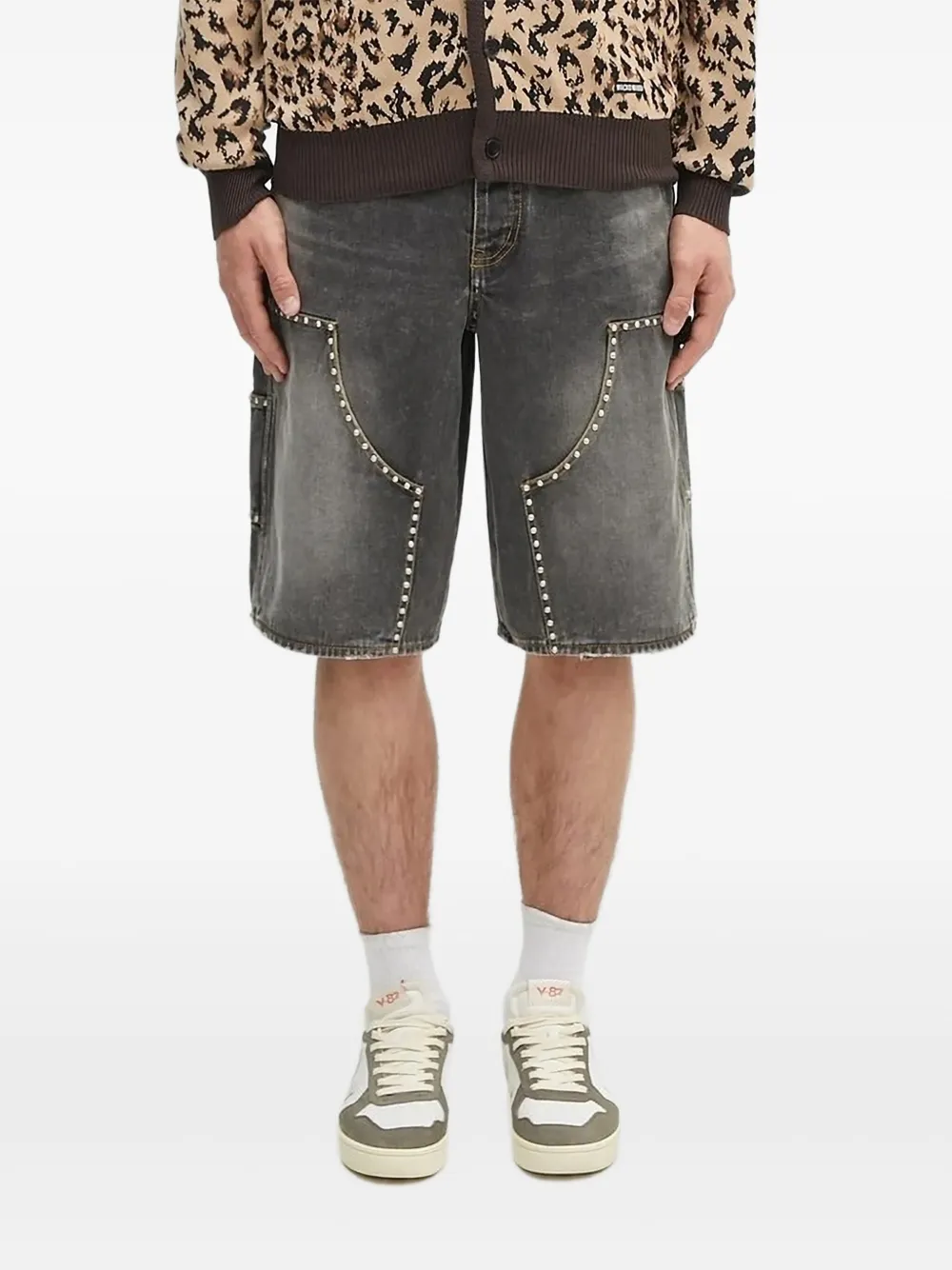 Джинсовые шорты с заклепками A BATHING APE, черный
Джинсовые шорты с заклепками A BATHING APE, черный