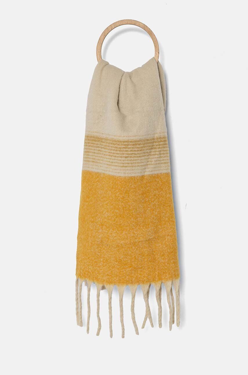 Шарф Answear Lab, бежевый
Шарф Answear Lab, бежевый