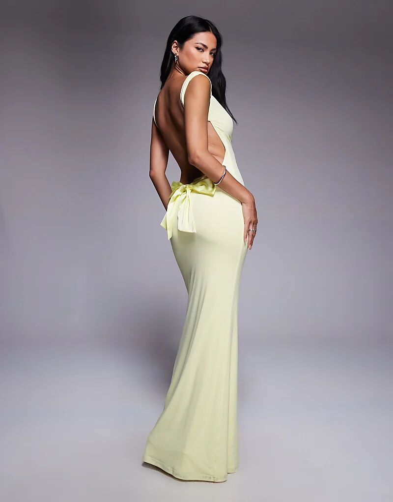 Платье макси Tiger Mist Zita с квадратным вырезом, открытой спинкой и бантом из атласа лимонного цвета
Платье макси Tiger Mist Zita с квадратным вырезом, открытой спинкой и бантом из атласа лимонного цвета