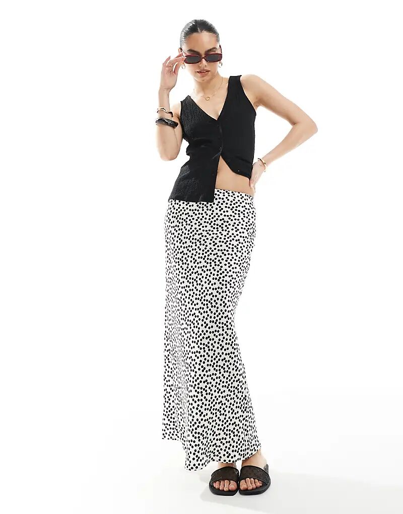 Юбка миди New Look с атласным узором в горошек белого цвета
Юбка миди New Look с атласным узором в горошек белого цвета