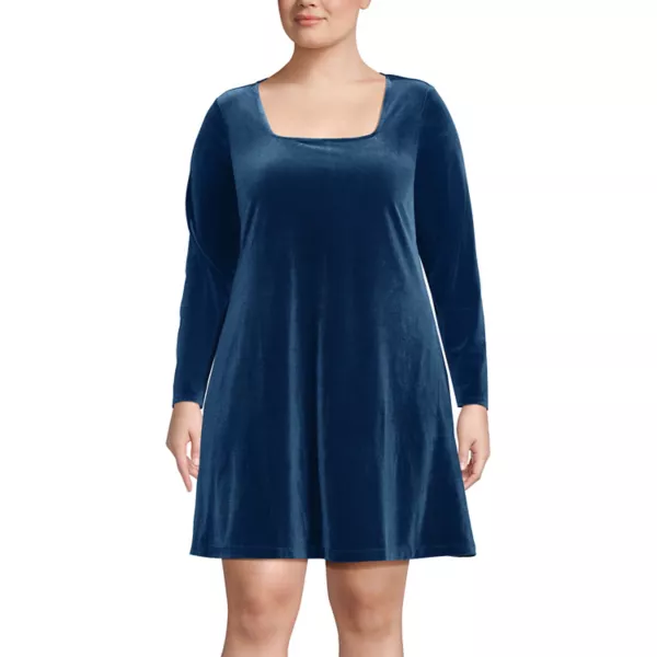 Платье большого размера из трикотажного бархата с квадратным вырезом Lands' End, синий
Платье большого размера из трикотажного бархата с квадратным вырезом Lands' End, синий