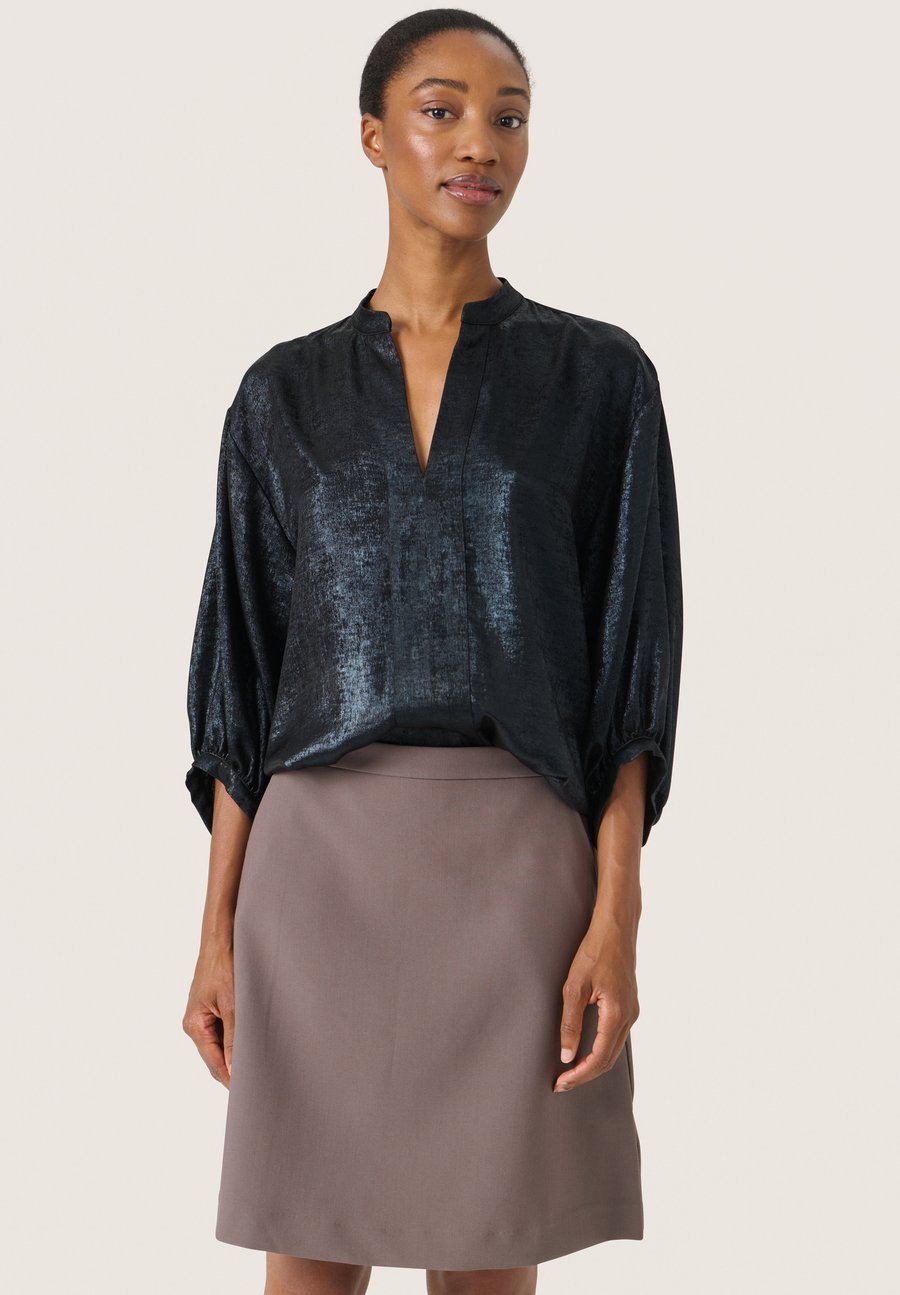 Блуза Soaked in Luxury SLELVIE AMILY 3/4, Black
Блуза Soaked in Luxury SLELVIE AMILY 3/4, Black