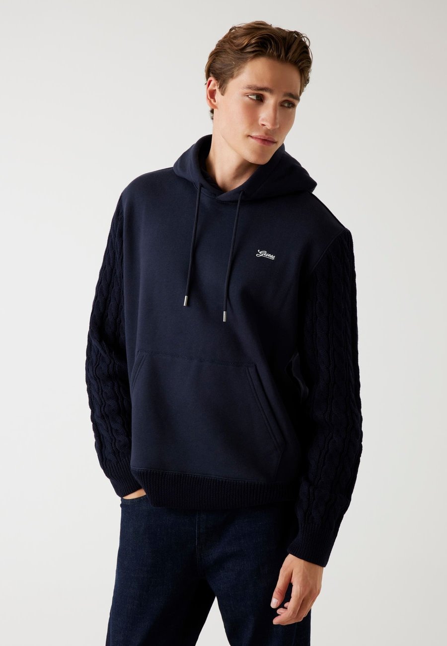 Худи Guess MIT LOGO, Dunkelblau/Dark Blue
Худи Guess MIT LOGO, Dunkelblau/Dark Blue