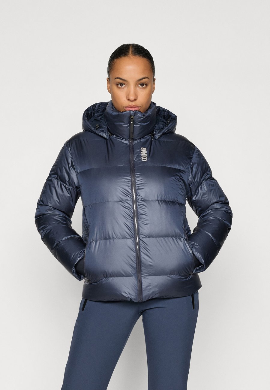 Лыжная куртка Colmar JACKET, Navy Blue/Dark Blue
Лыжная куртка Colmar JACKET, Navy Blue/Dark Blue