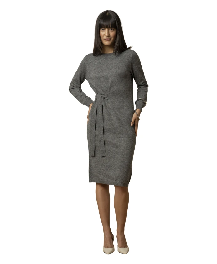 Стильное платье до колен с поясом Kocca, серый
Стильное платье до колен с поясом Kocca, серый
